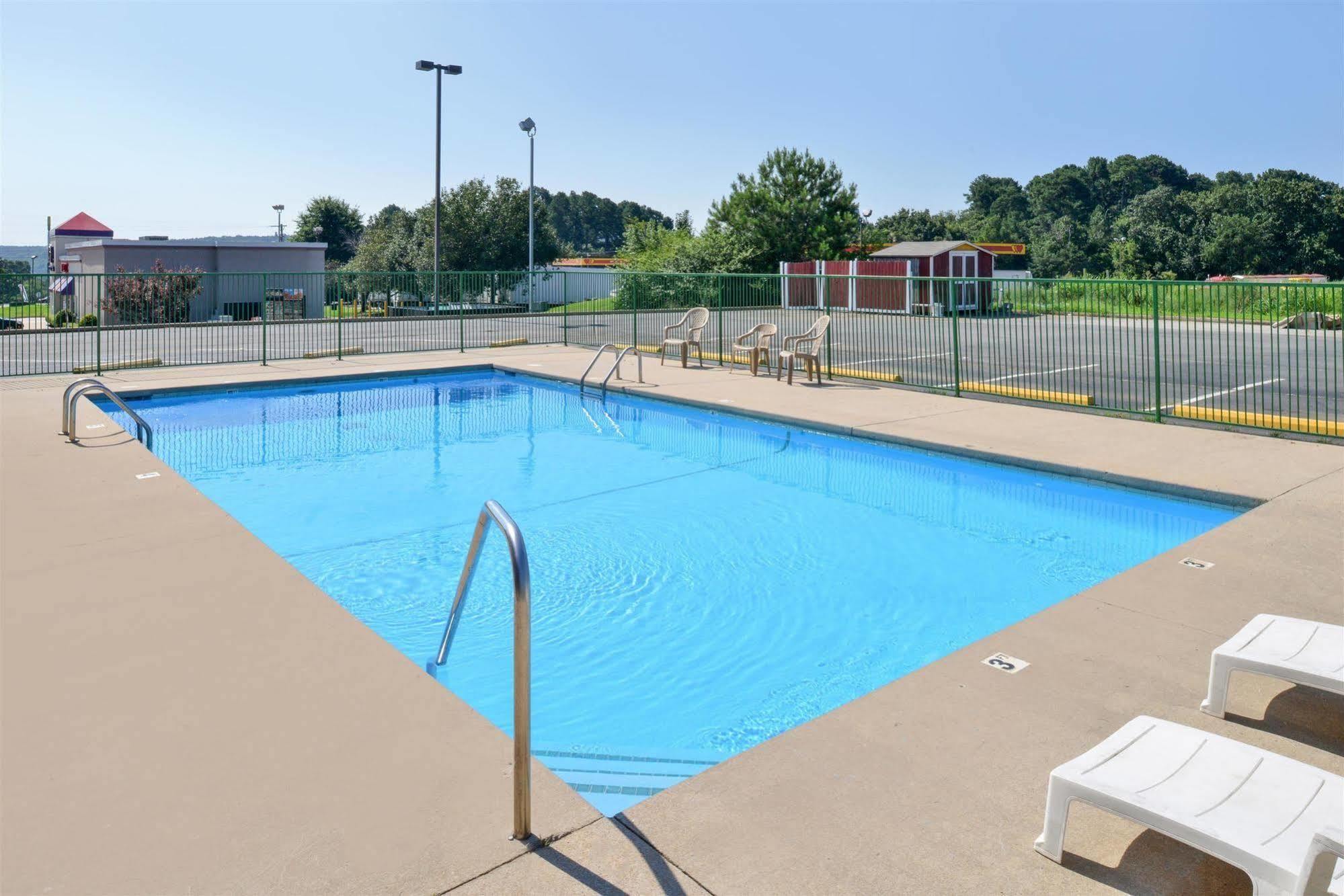 Americas Best Value Inn Ozark Exterior foto